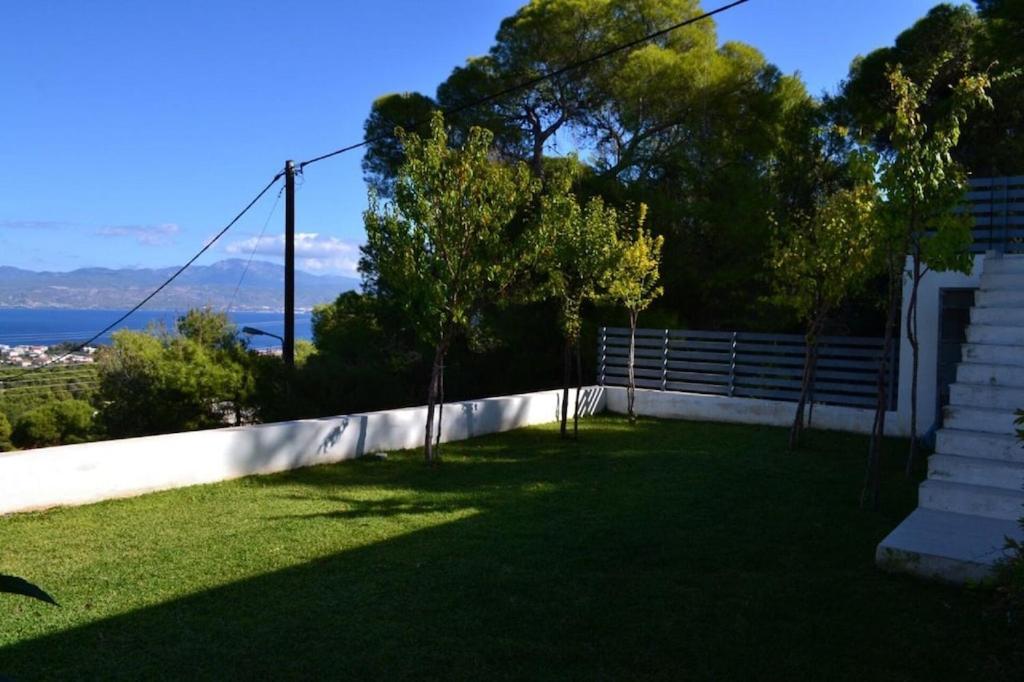 Luxurius With Sea View Villa Corinth